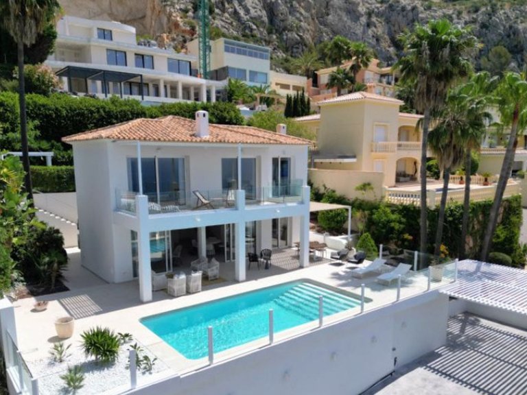 Villa for Sale in Altea 2