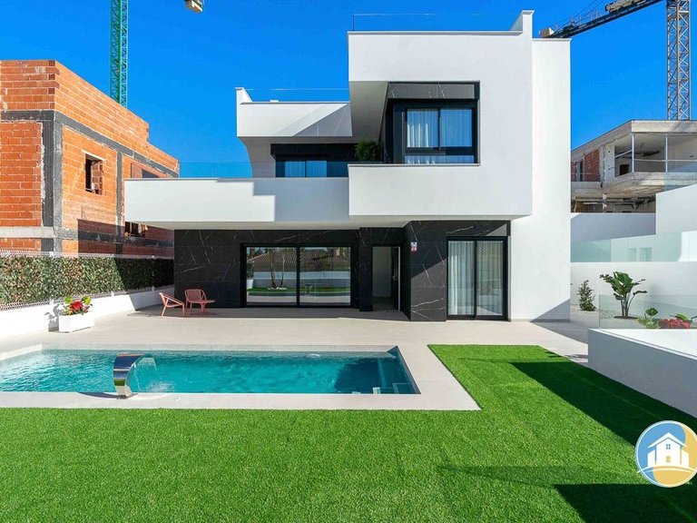 Villa for Sale in Rojales 2