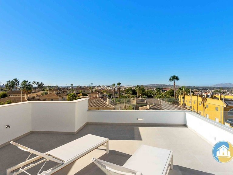 Villa for Sale in Rojales 10