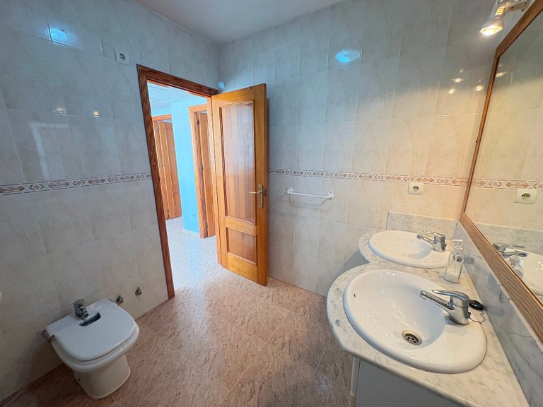 Town House for Sale in Santiago De La Ribera 26