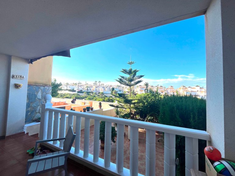 Apartment for Sale in Cabo Roig 35
