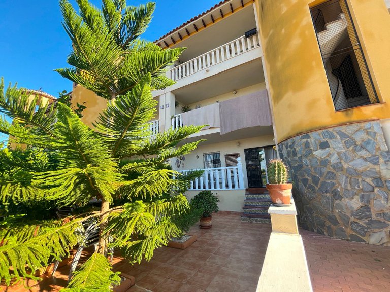 Apartment for Sale in Cabo Roig 37