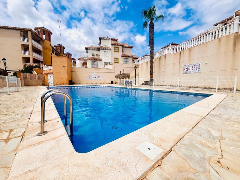Apartment for Sale in Cabo Roig 1