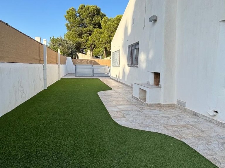 Villa for Sale in Santiago De La Ribera 35