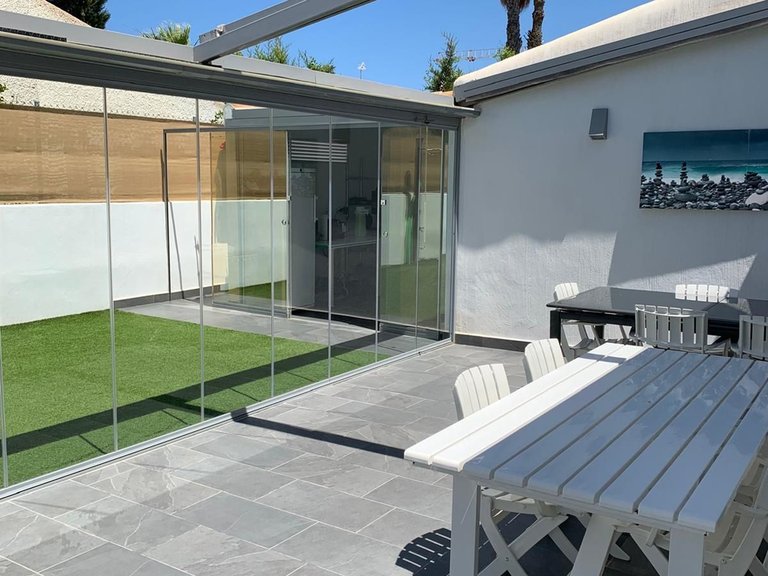Villa for Sale in Santiago De La Ribera 46
