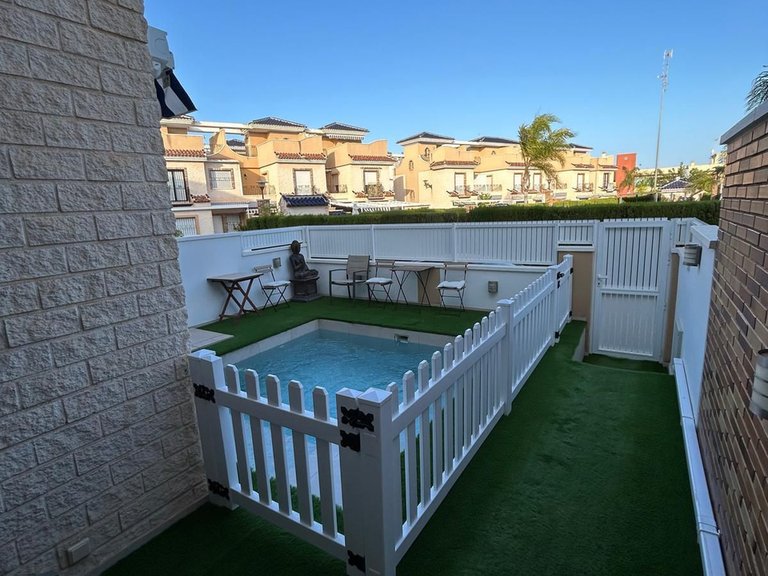 Villa for Sale in Torre De La Horadada 1