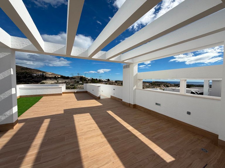 Penthouse for Sale in Finestrat 46