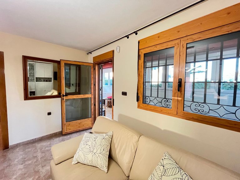 Villa for Sale in Los Urrutias 38