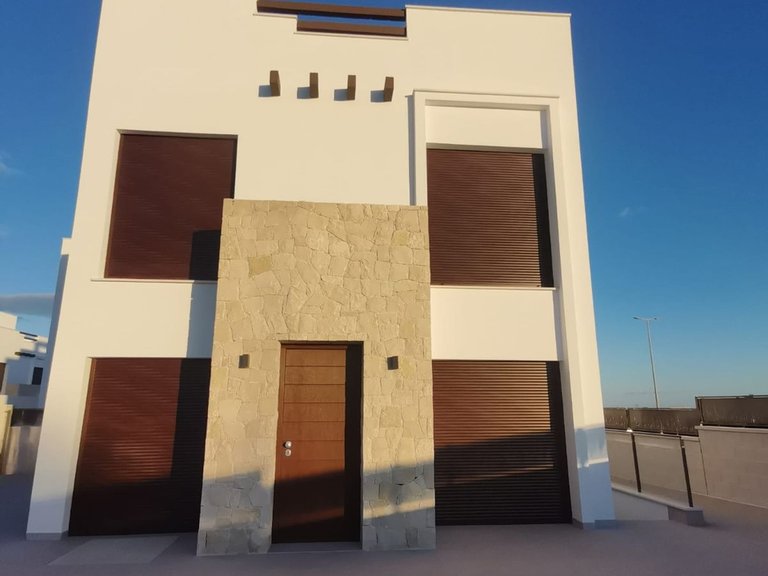 Villa for Sale in Los Montesinos 14