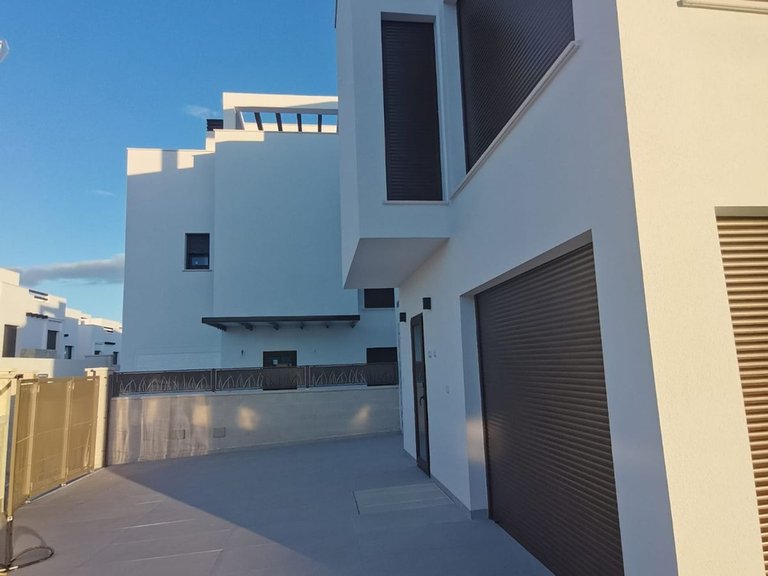 Villa for Sale in Los Montesinos 19
