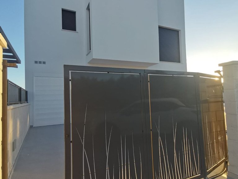 Villa for Sale in Los Montesinos 22