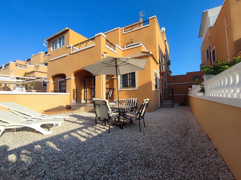 Town House for Sale in Torrevieja 1