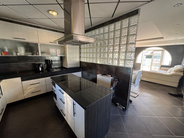 Villa for Sale in Torrevieja 16