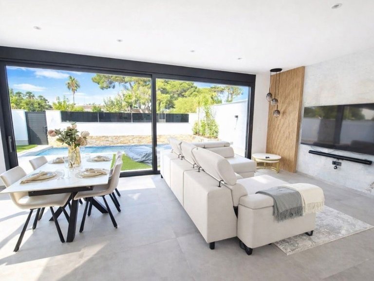 Villa for Sale in Santiago De La Ribera 22