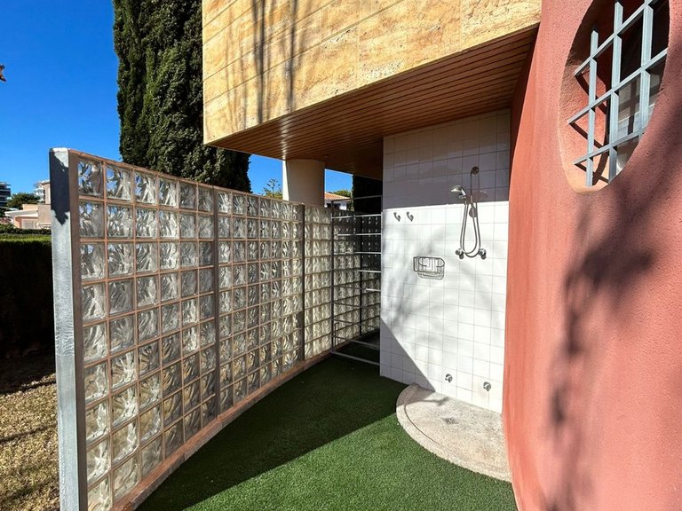 Villa for Sale in Dehesa De Campoamor 5