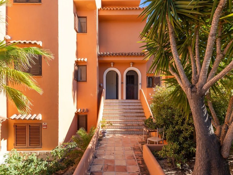 Town House for Sale in Calp/calpe 2