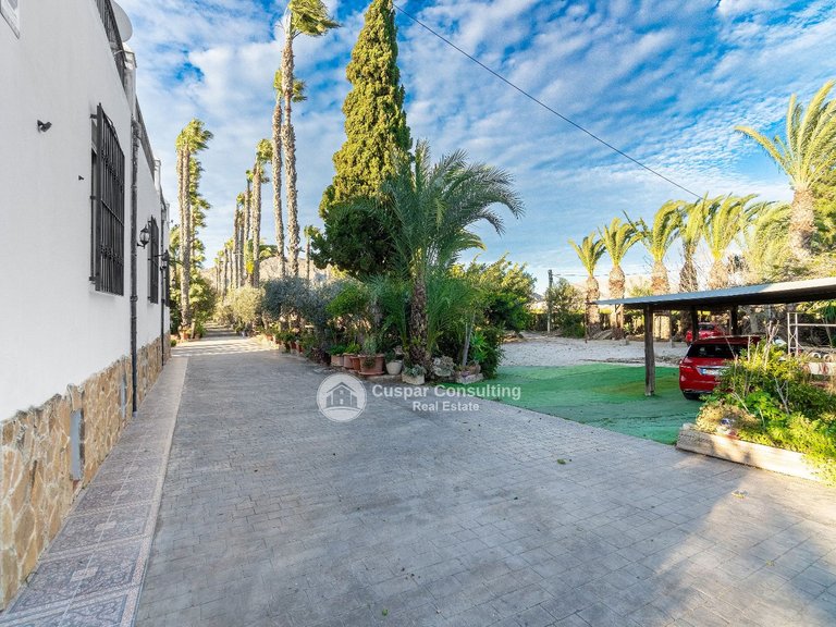Villa for Sale in Orihuela 4