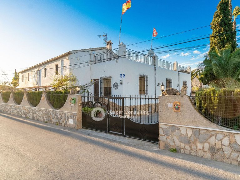 Villa for Sale in Orihuela 12