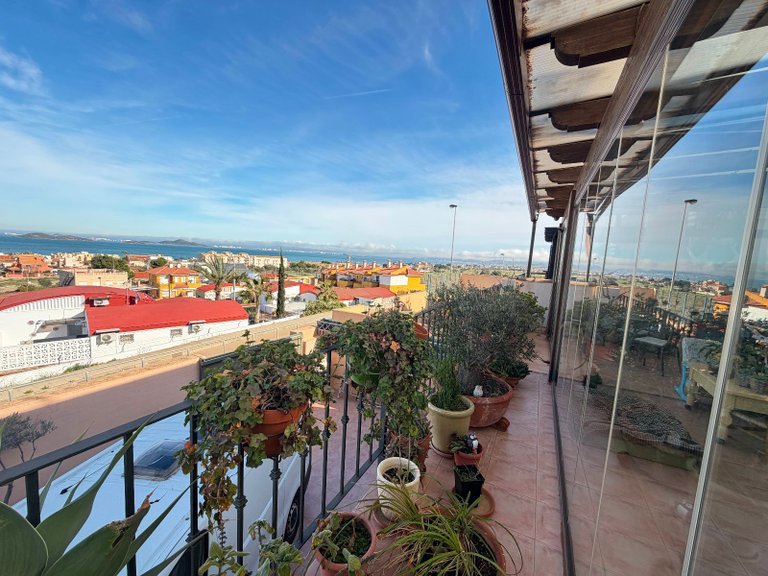 Villa for Sale in Los Urrutias 28