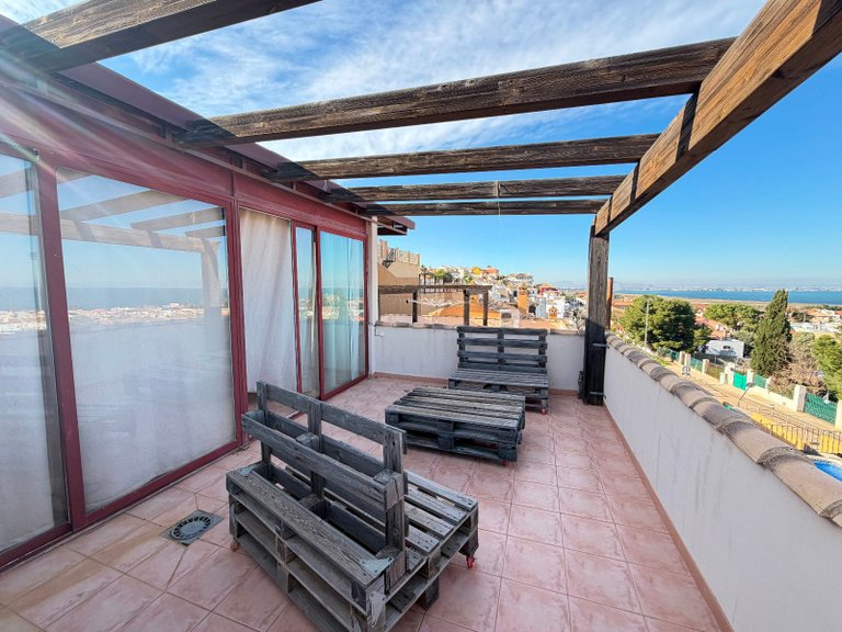 Villa for Sale in Los Urrutias 32