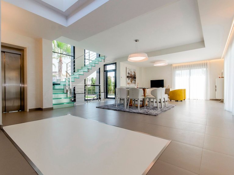 Villa for Sale in Dehesa De Campoamor 7