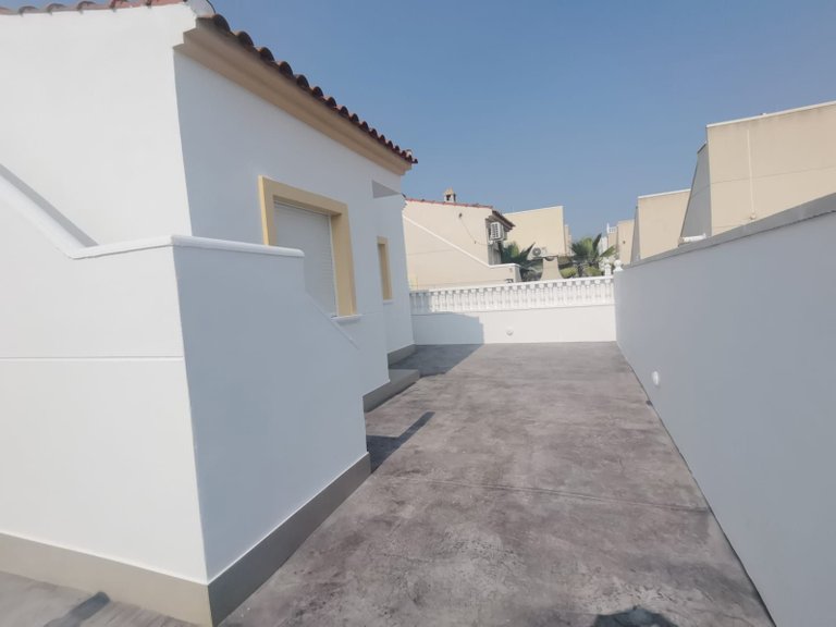 Villa for Sale in Algorfa 27