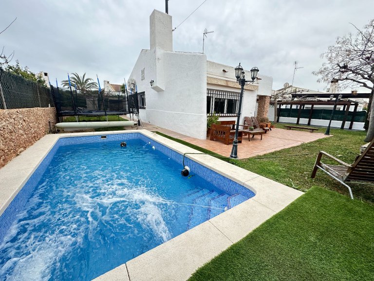 Villa for Sale in Santiago De La Ribera 43