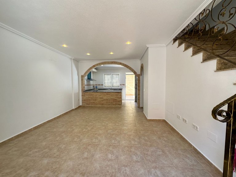 Town House for Sale in Santiago De La Ribera 2