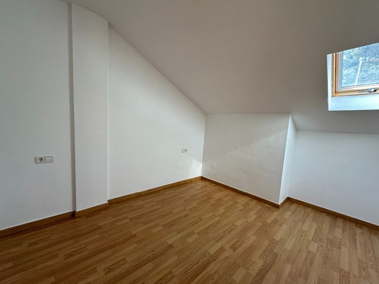 Town House for Sale in Santiago De La Ribera 22