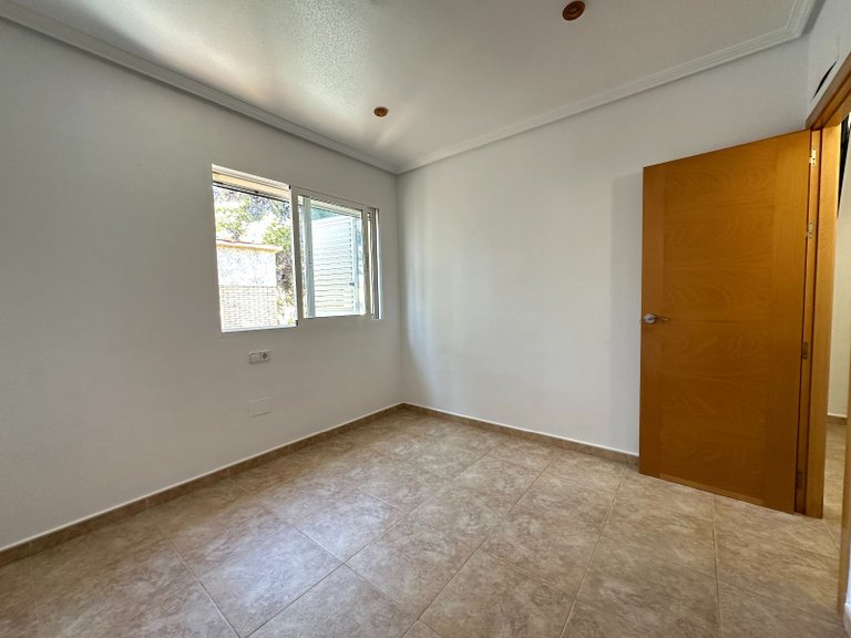 Town House for Sale in Santiago De La Ribera 11