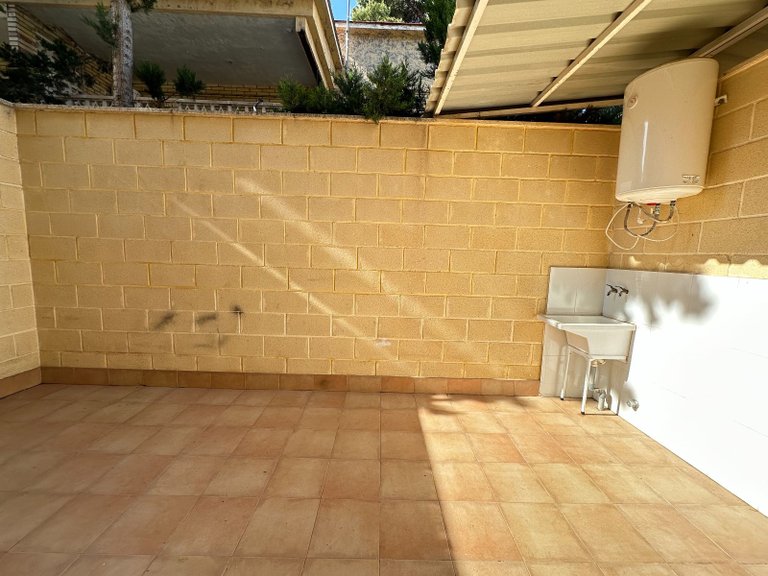 Town House for Sale in Santiago De La Ribera 32