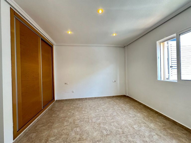 Town House for Sale in Santiago De La Ribera 13