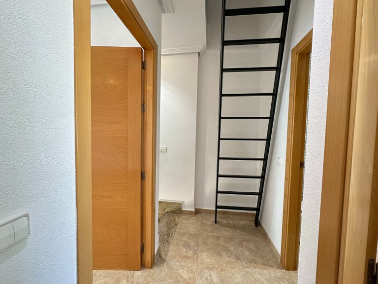 Town House for Sale in Santiago De La Ribera 17
