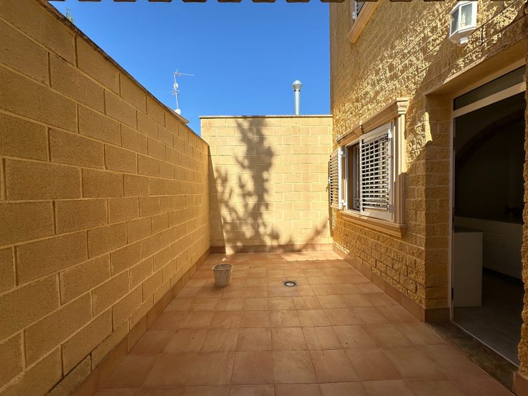 Town House for Sale in Santiago De La Ribera 37
