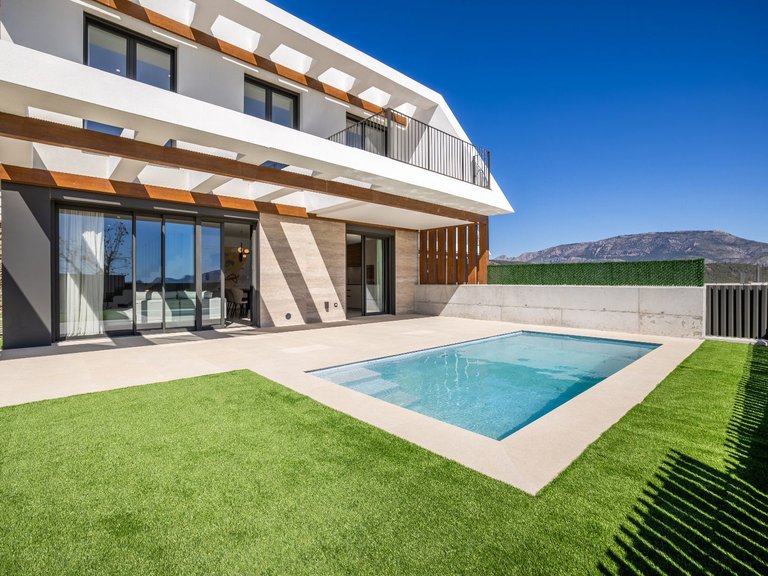 Villa for Sale in Polop 2