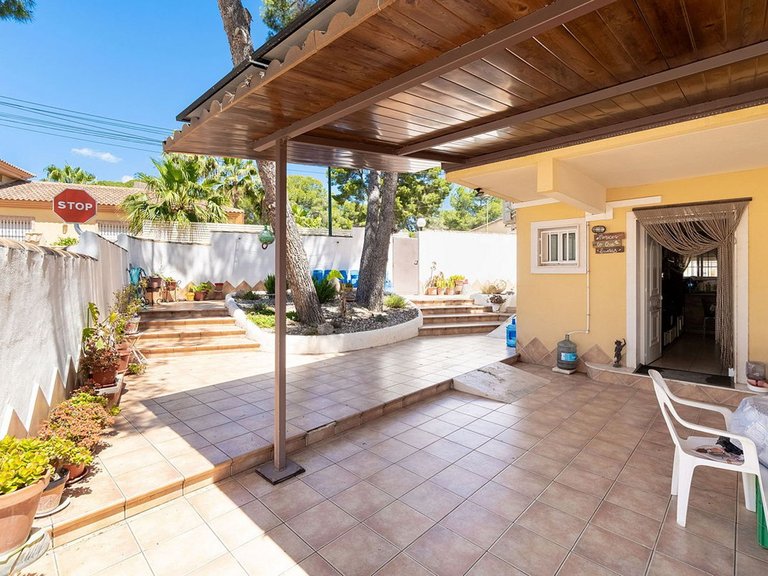 Villa for Sale in Pinar De Campoverde 4