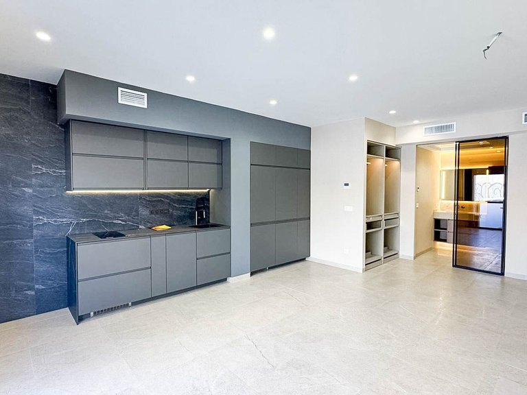 Apartment for Sale in Torrevieja 1