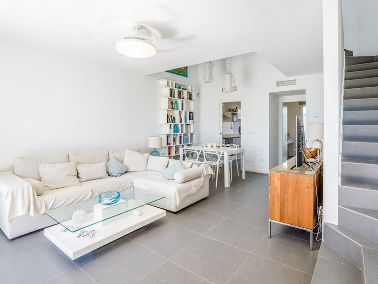 Villa for Sale in Pilar De La Horadada 11