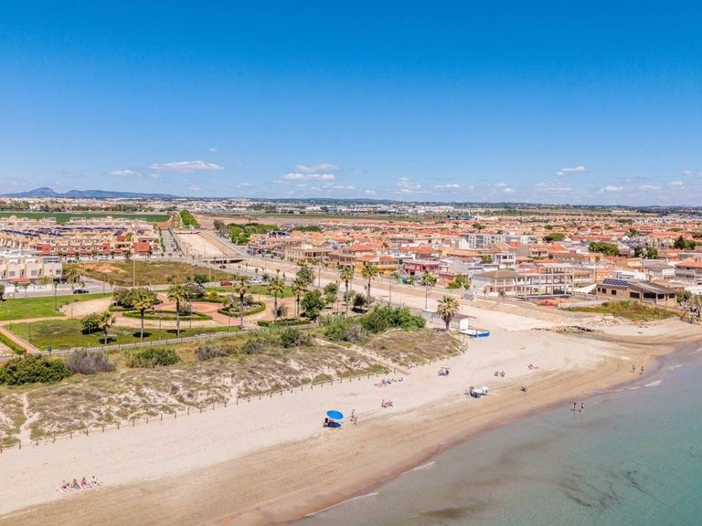 Villa for Sale in Pilar De La Horadada 20