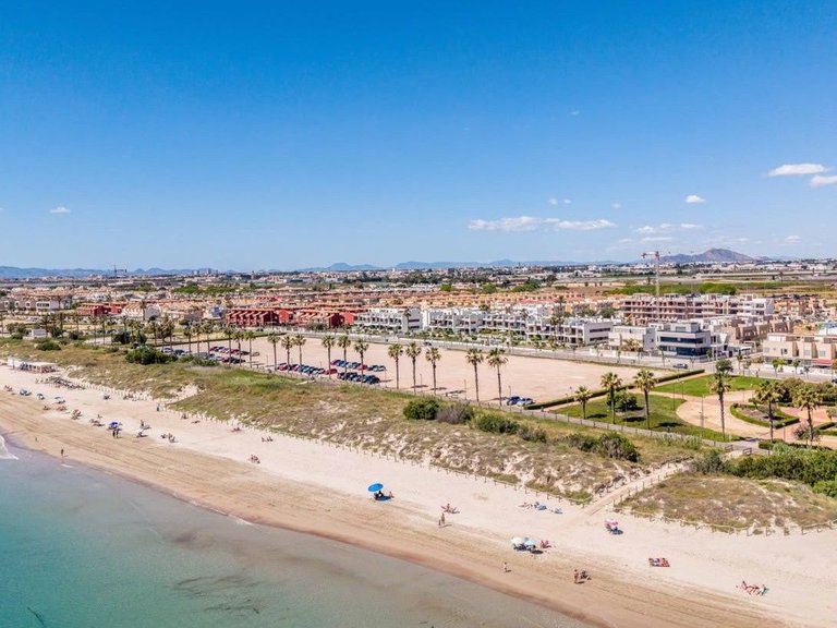 Villa for Sale in Pilar De La Horadada 21