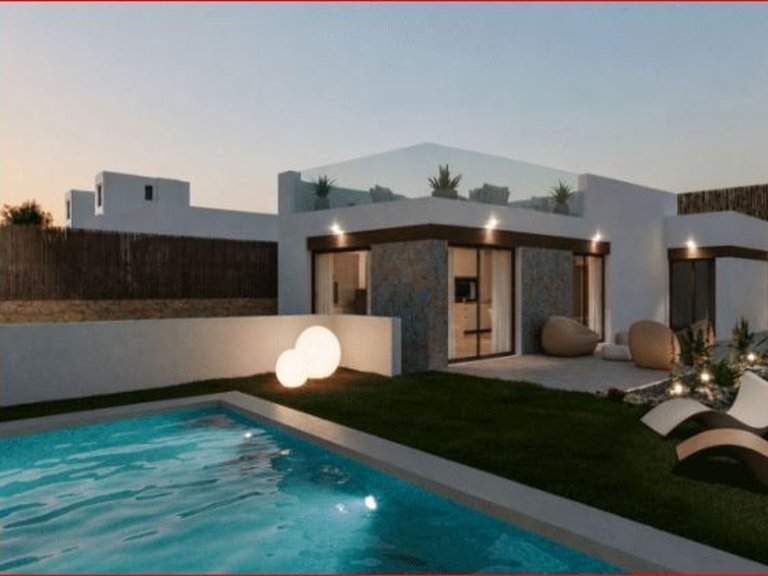 Villa for Sale in Finestrat 1