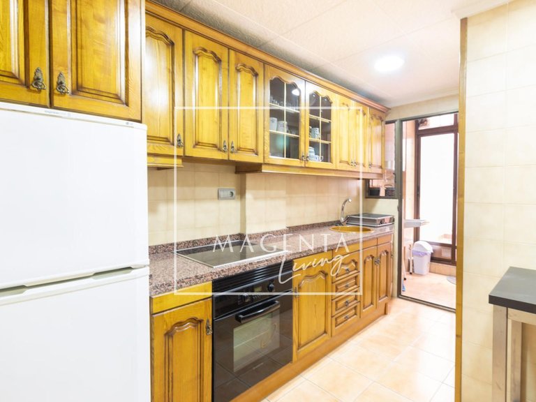 Villa for Sale in Alicante/alacant, Alicante 25
