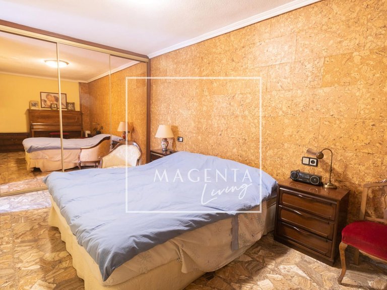 Villa for Sale in Alicante/alacant, Alicante 8