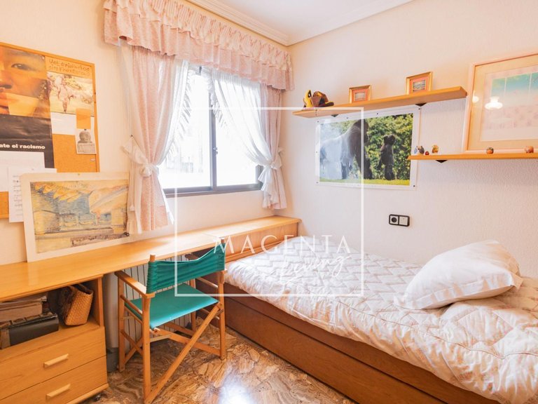 Villa for Sale in Alicante/alacant, Alicante 13