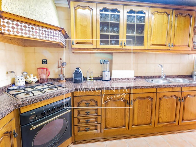 Villa for Sale in Alicante/alacant, Alicante 5