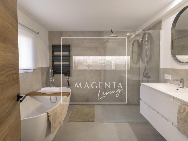 Villa for Sale in Finestrat, Alicante 35