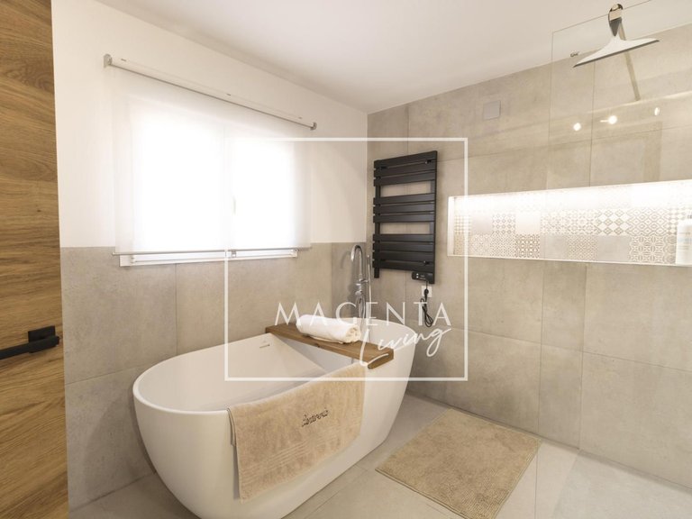 Villa for Sale in Finestrat, Alicante 39