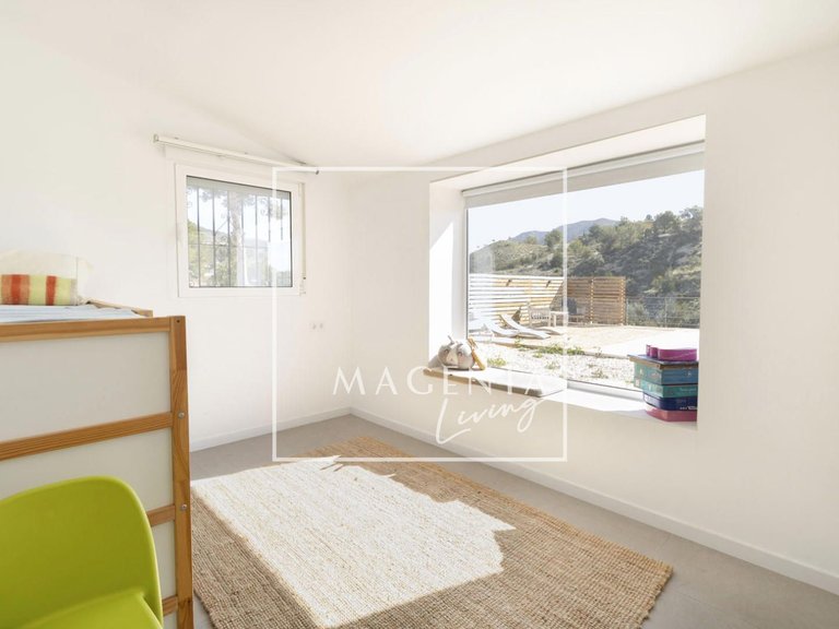 Villa for Sale in Finestrat, Alicante 28