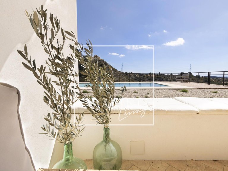 Villa for Sale in Finestrat, Alicante 16