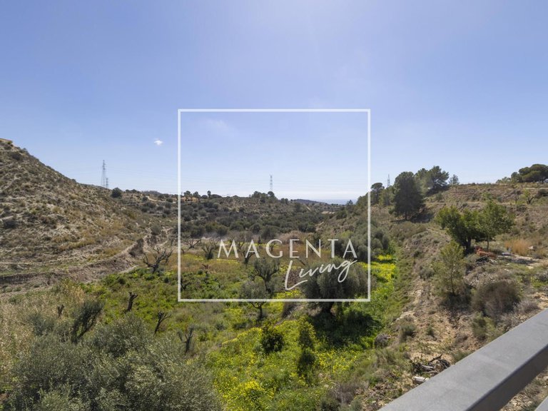 Villa for Sale in Finestrat, Alicante 47